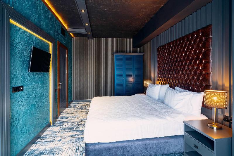 Tapis Rouge VIP Boutique Batumi image