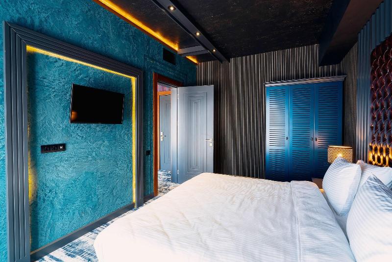 Tapis Rouge VIP Boutique Batumi image