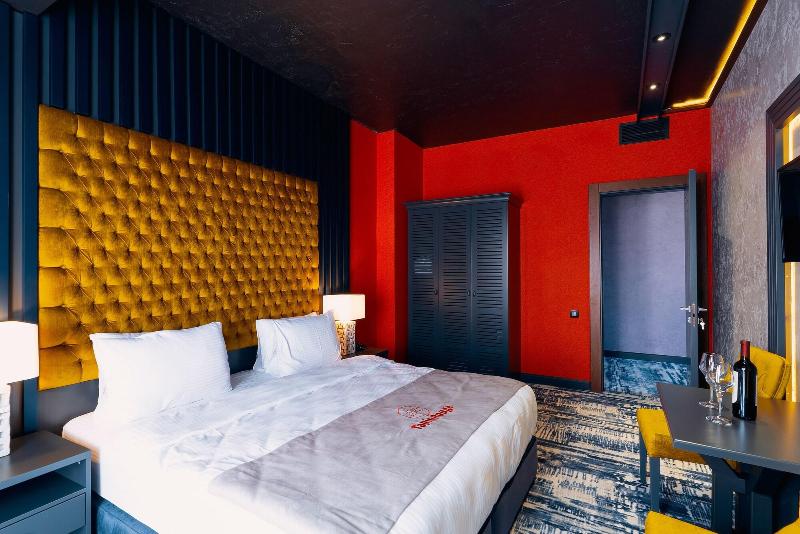 Tapis Rouge VIP Boutique Batumi image