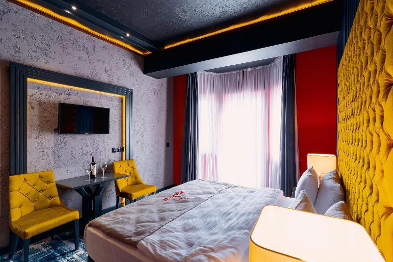 Tapis Rouge VIP Boutique Batumi image