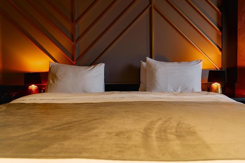Tapis Rouge VIP Boutique Batumi image