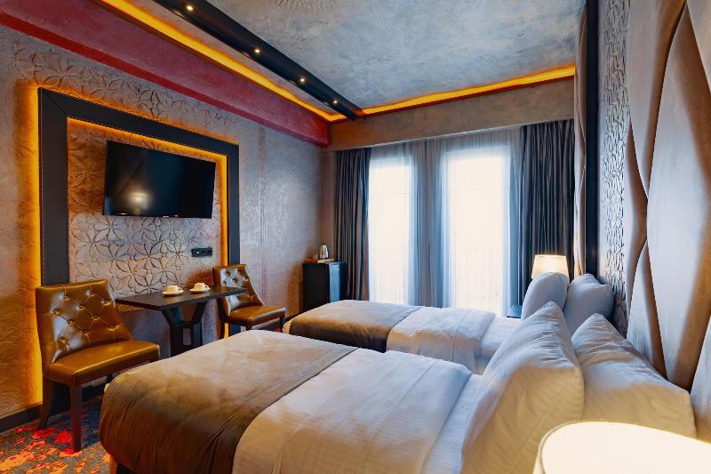 Tapis Rouge VIP Boutique Batumi image