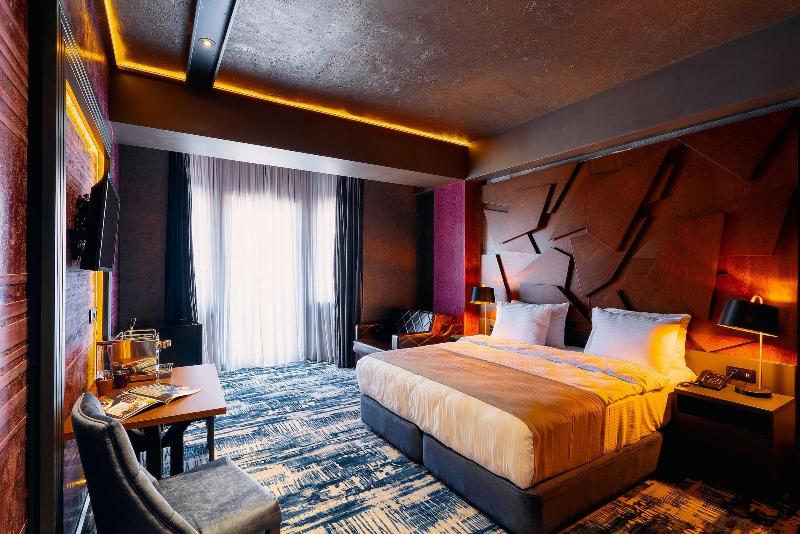 Tapis Rouge VIP Boutique Batumi image