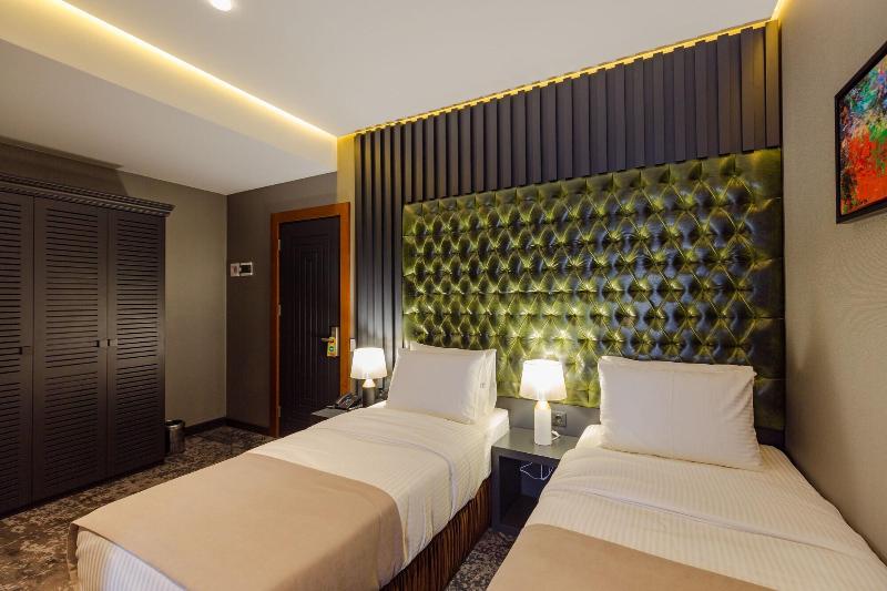 Tapis Rouge VIP Boutique Batumi image