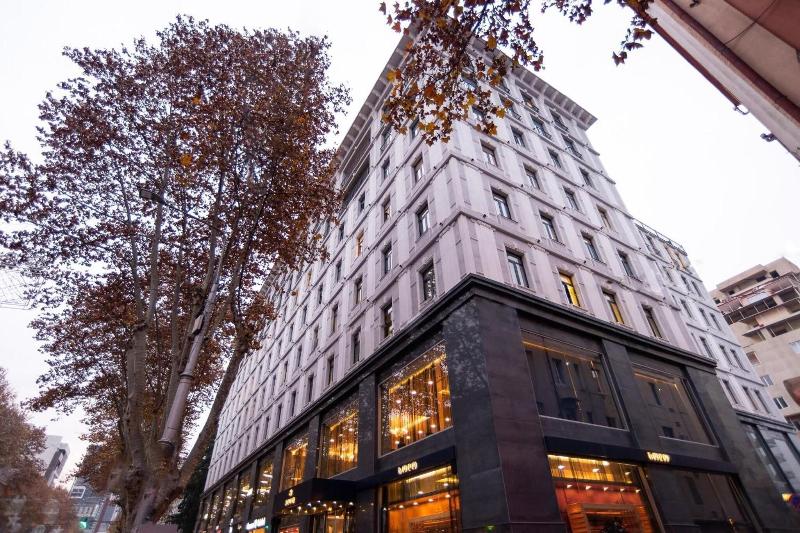 Gallery Art Hotel image