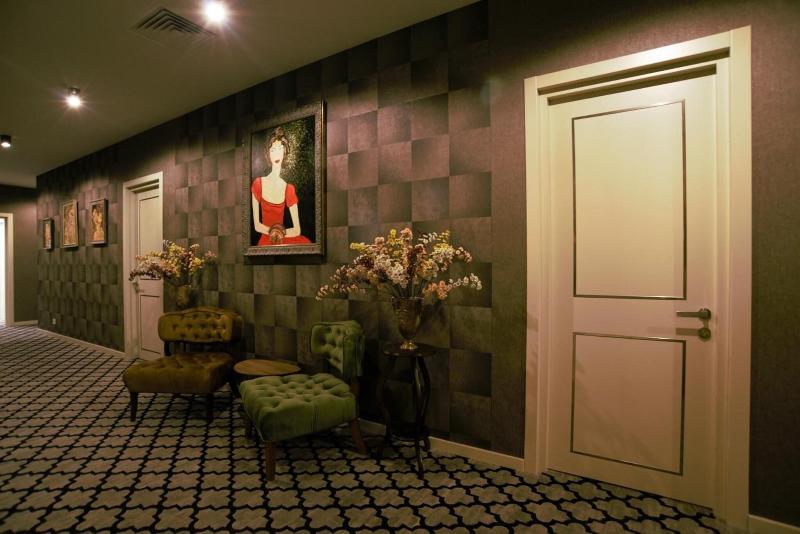 Gallery Art Hotel image