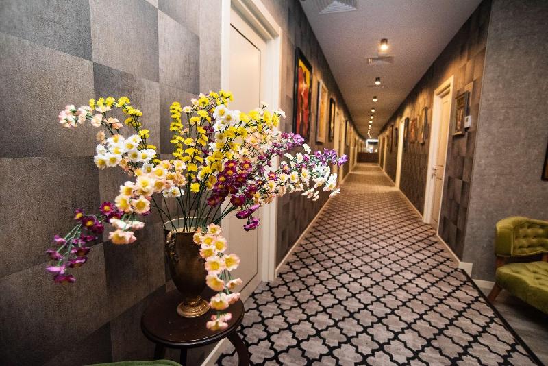 Gallery Art Hotel image