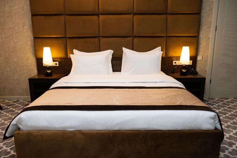 Gallery Art Hotel image