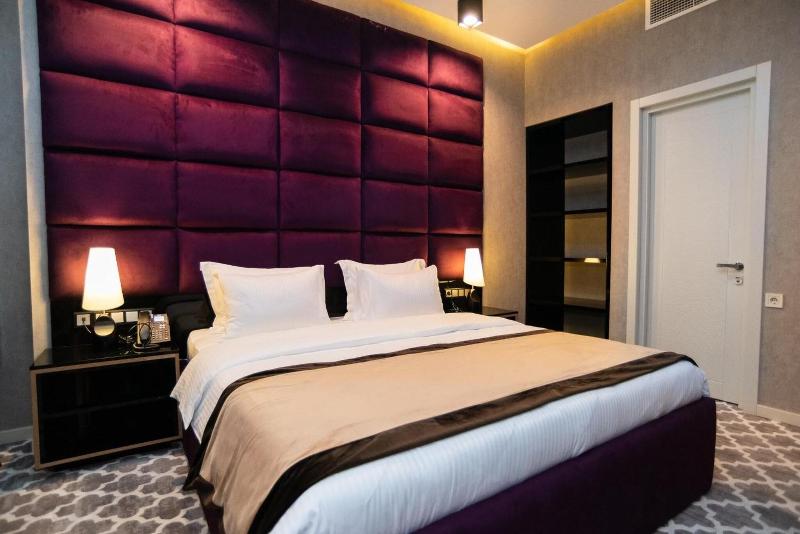 Gallery Art Hotel image