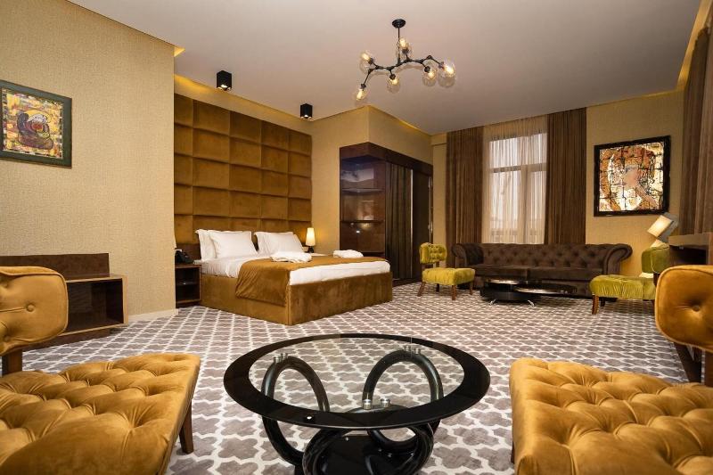 Gallery Art Hotel image