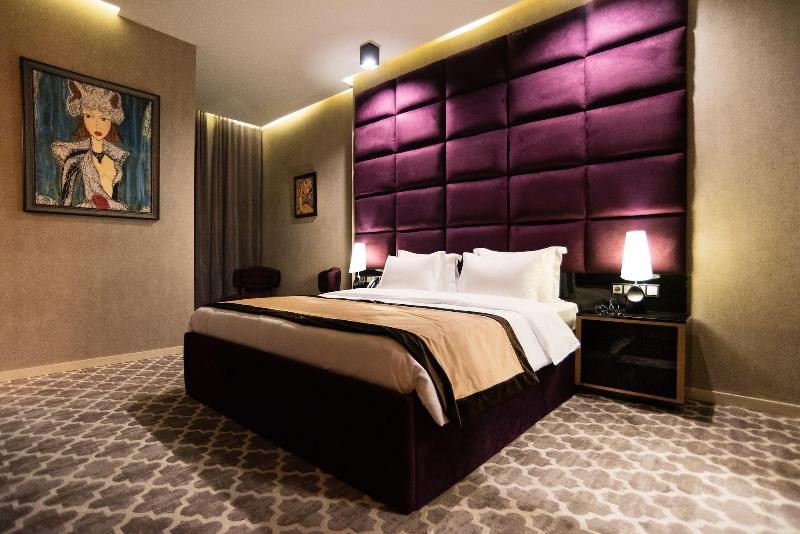 Gallery Art Hotel image