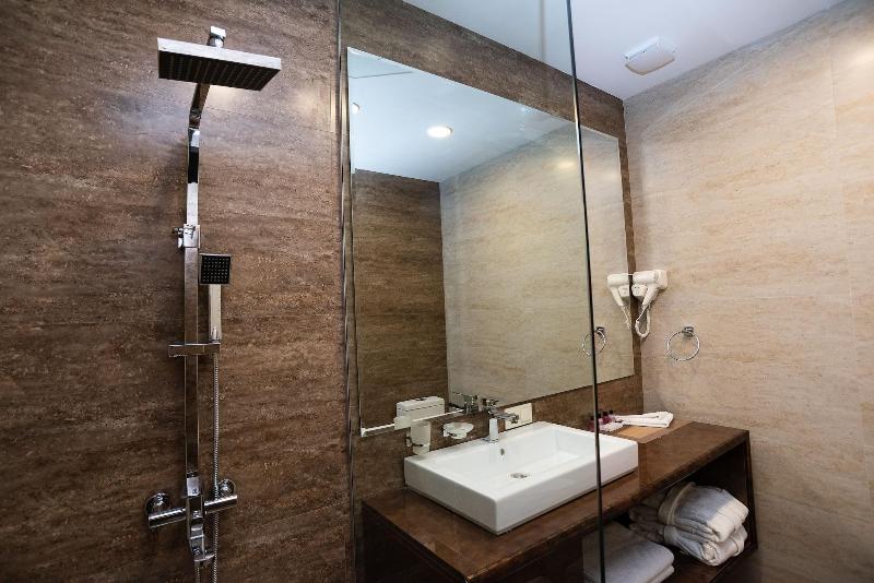 Gallery Art Hotel image