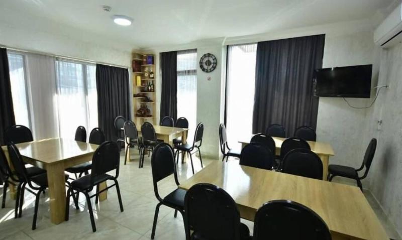 Hotel Batumi Inn image