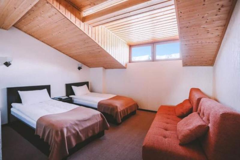 Good Aura Hotel image