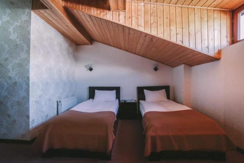Good Aura Hotel image