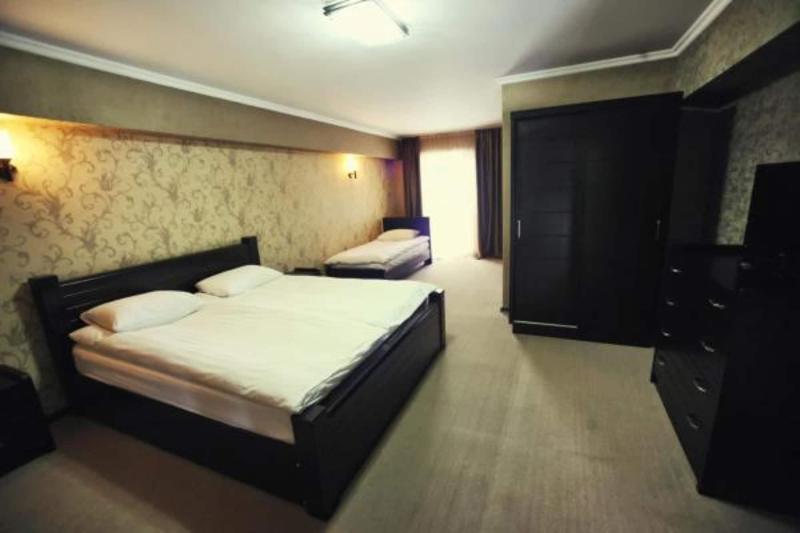 Good Aura Hotel image