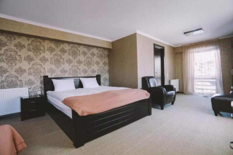 Good Aura Hotel image