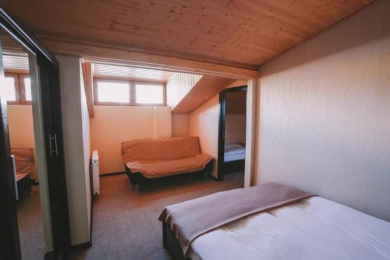 Good Aura Hotel image