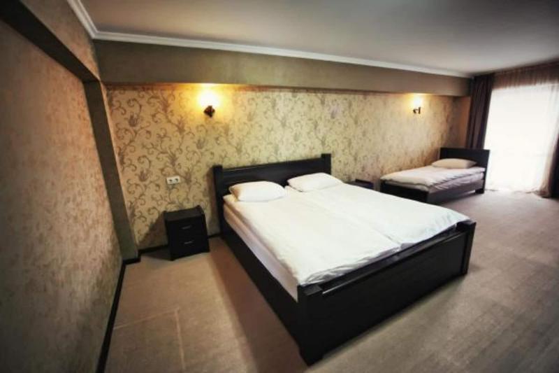 Good Aura Hotel image