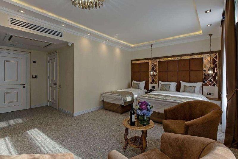 Aqua Liberty Hotel image