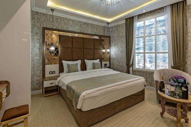 Aqua Liberty Hotel image