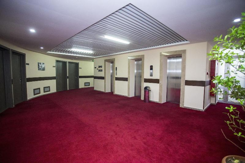 Hotel Corner Inn image