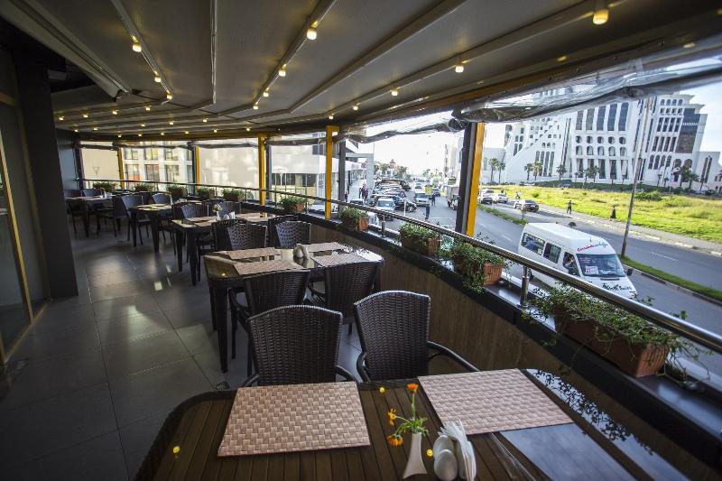 Hotel Corner Inn image