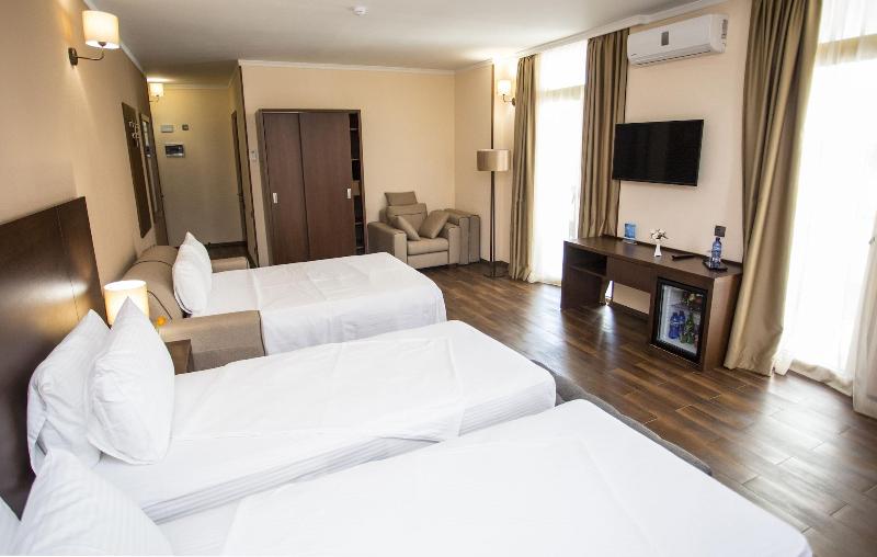 Hotel Corner Inn image