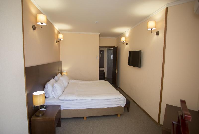 Hotel Corner Inn image