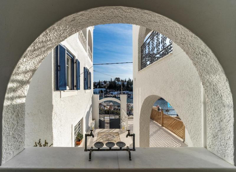 Porto Vecchio Luxury Suites image
