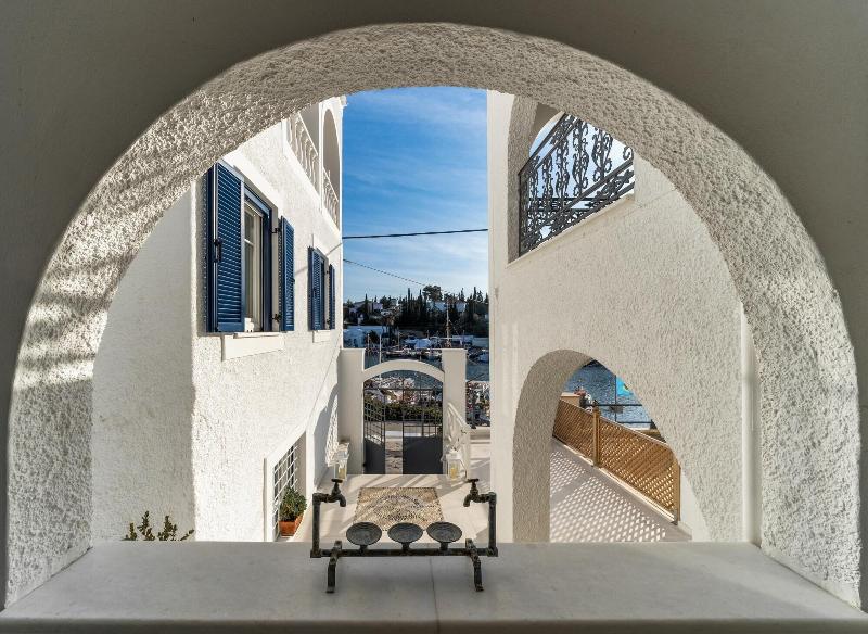 Porto Vecchio Luxury Suites image