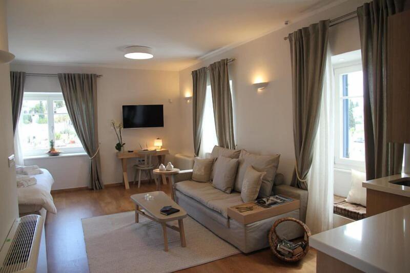 Porto Vecchio Luxury Suites image