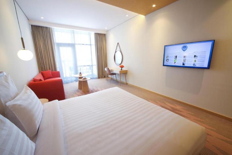 Novotel Jumeirah Village Triangle image