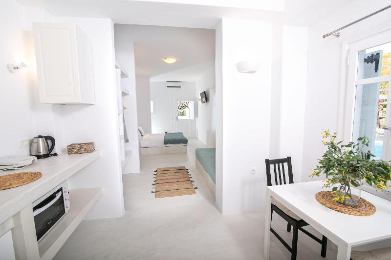 Apanomeria Boutique Residence — photo 14