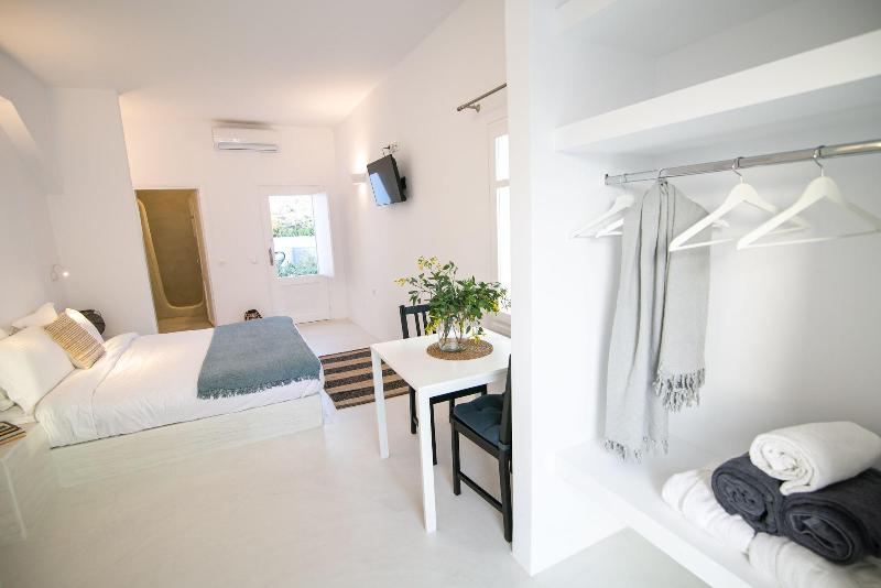Apanomeria Boutique Residence — photo 18
