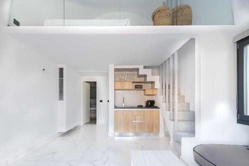 Karat Suites image