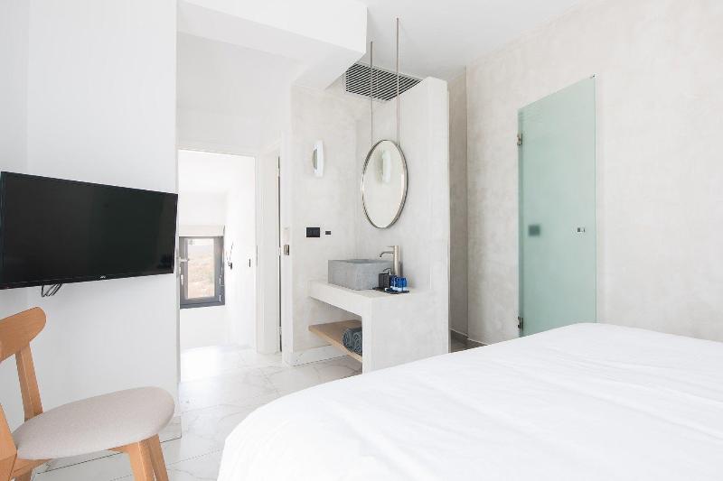Karat Suites image