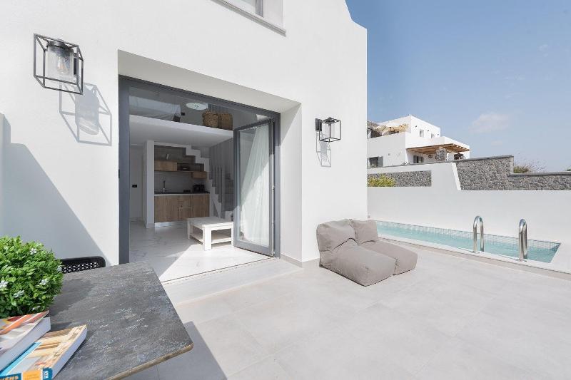 Karat Suites image