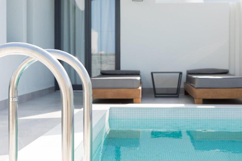 Karat Suites image
