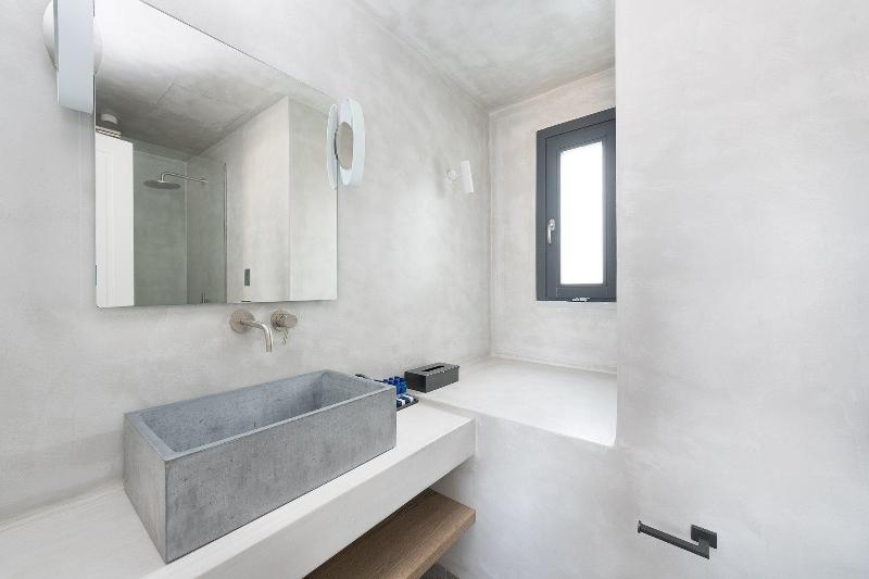 Karat Suites image