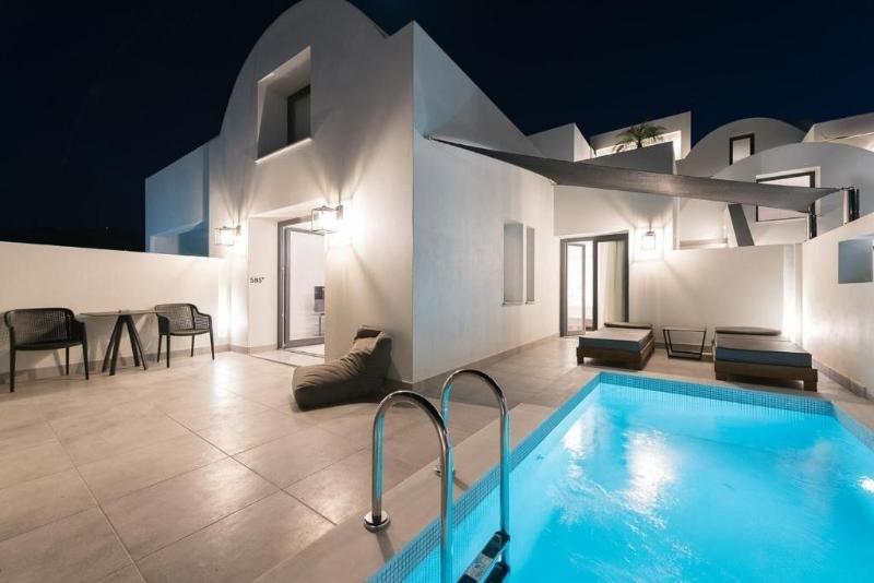 Karat Suites image