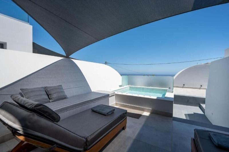 Karat Suites image