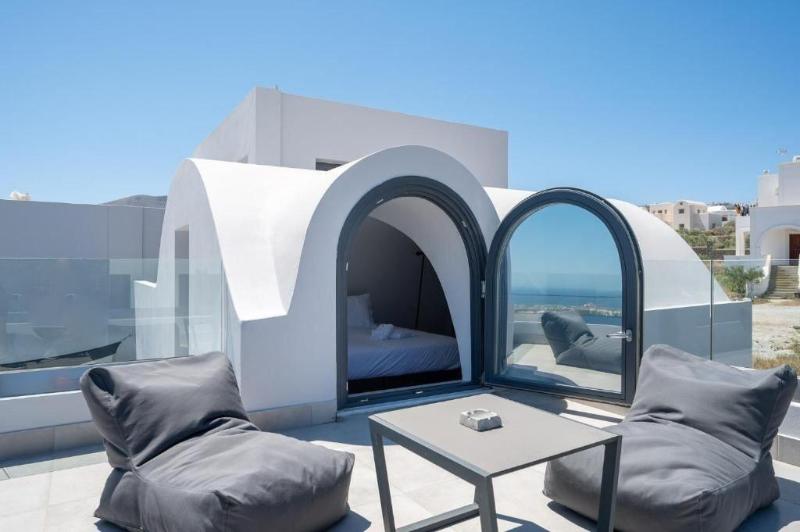 Karat Suites image