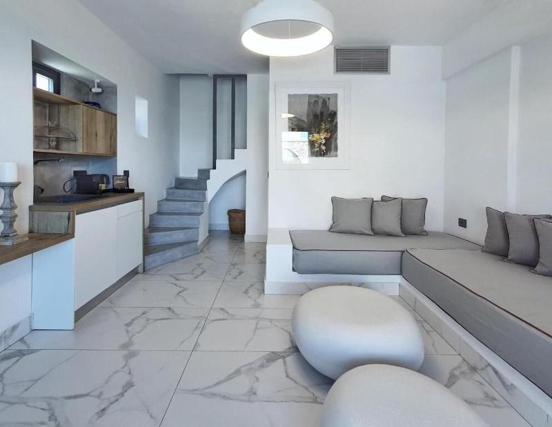 Karat Suites image