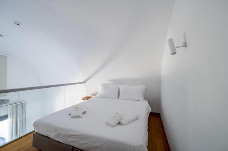 Karat Suites image
