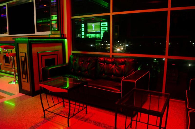 Leisure Inn image
