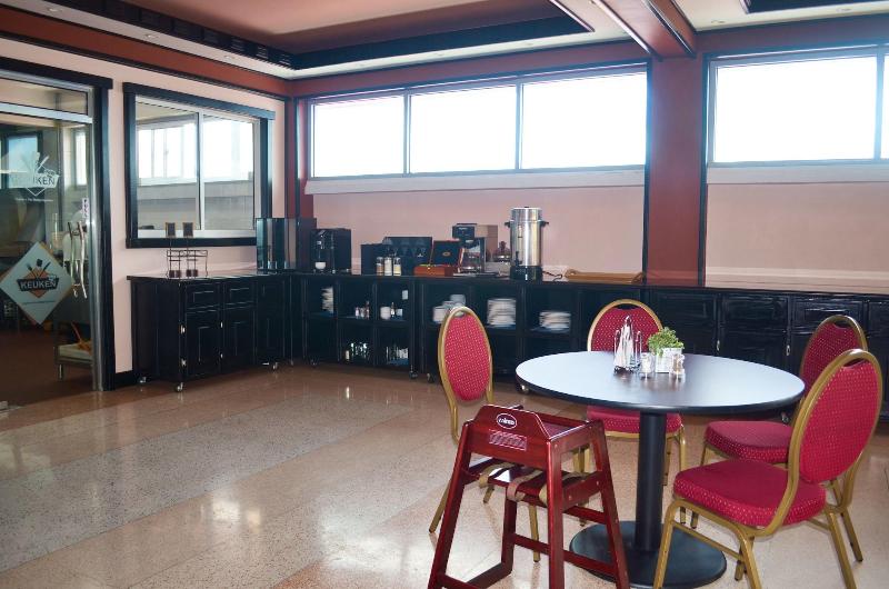 Leisure Inn image
