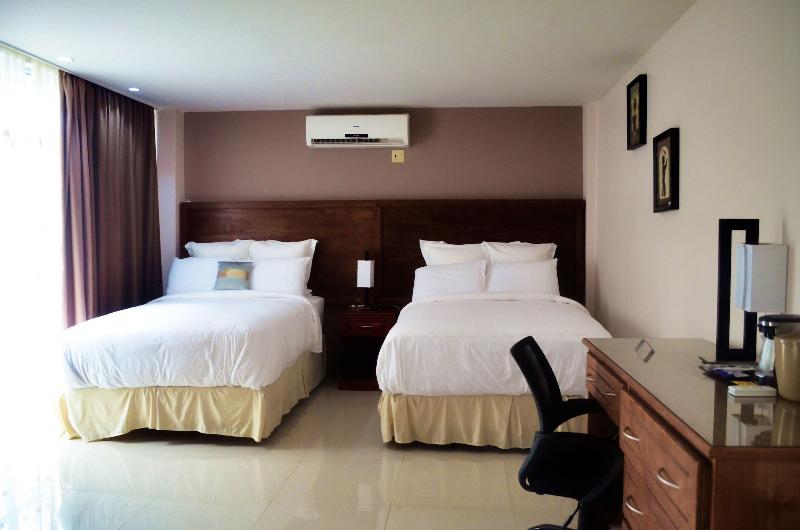 Leisure Inn image