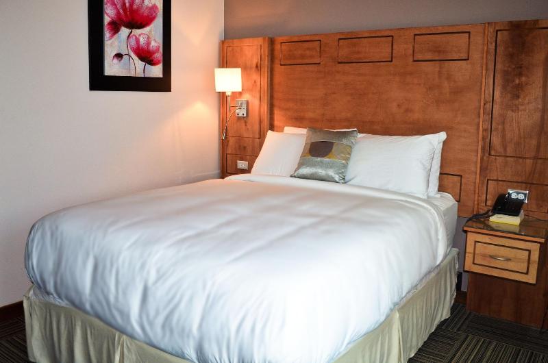 Leisure Inn image