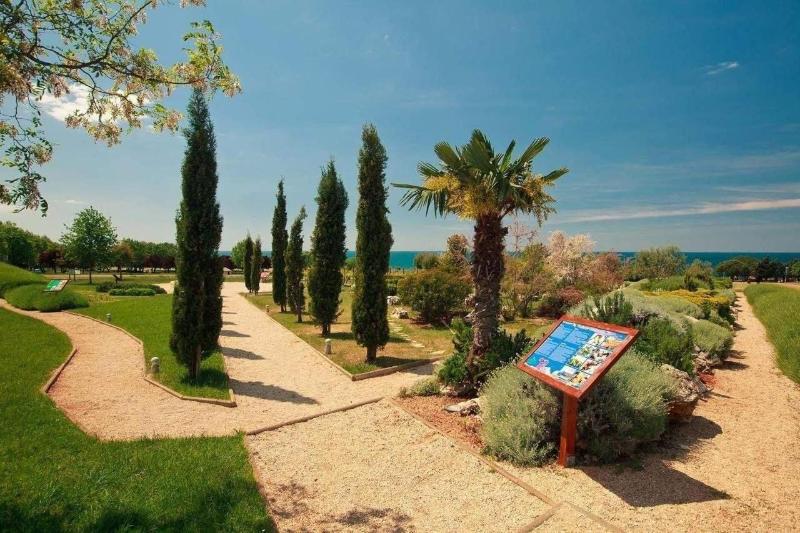 Holiday Mobile Homes Park Riviera image